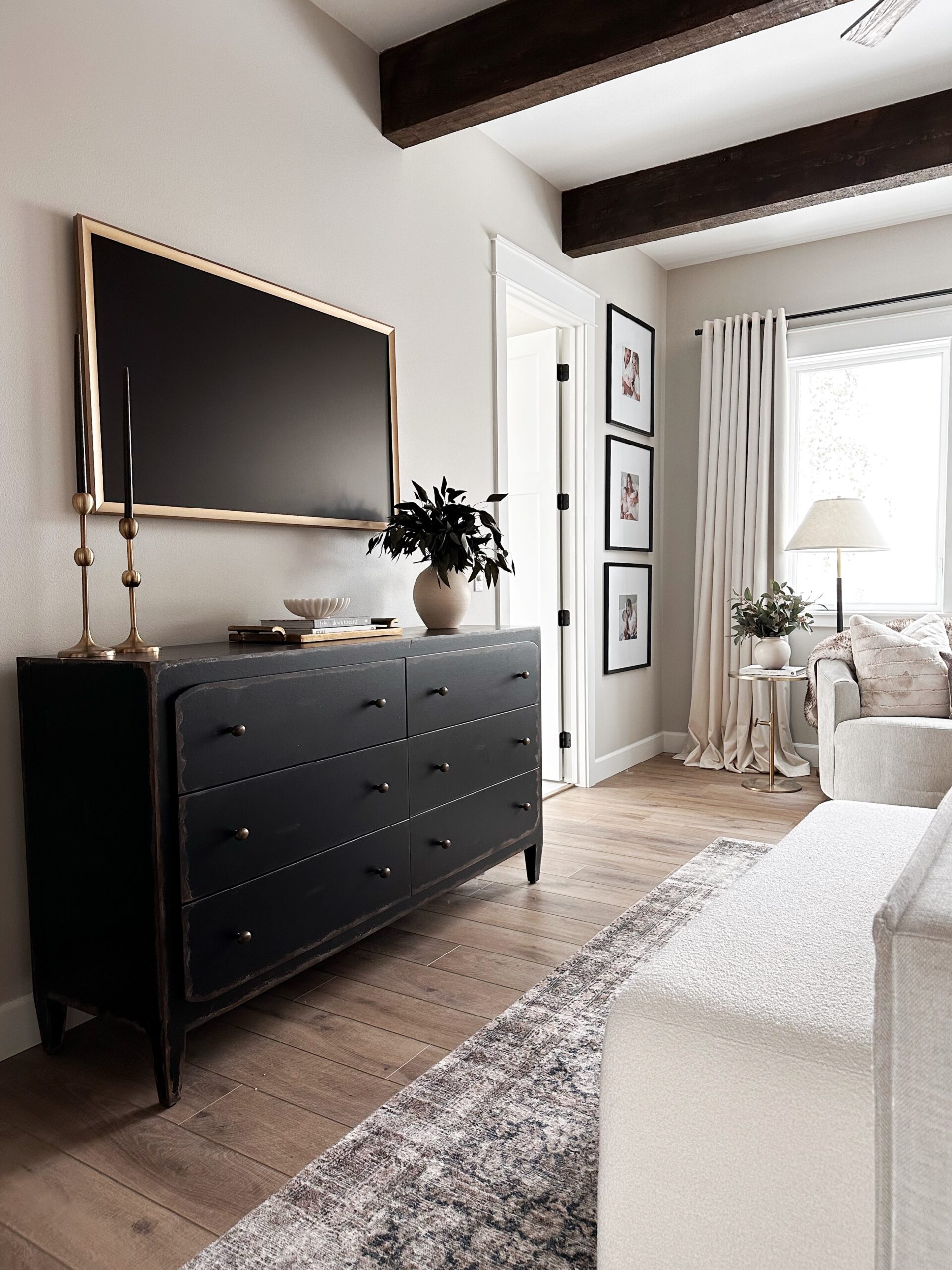 dresser drawer, bedroom, modern bedroom, table decor, side tables, throw pillows, lamps, home design, home decor 