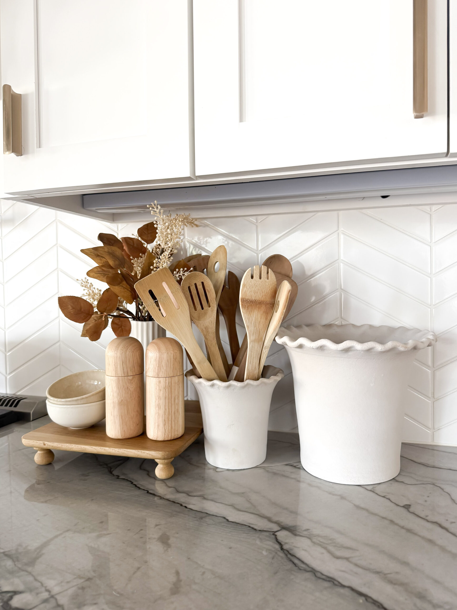 fall kitchen styling