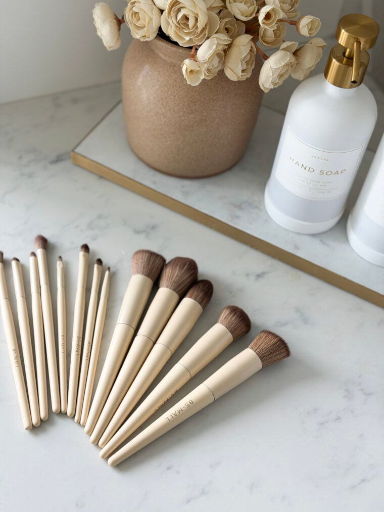 03.27.26 aesthetic makeup brushes