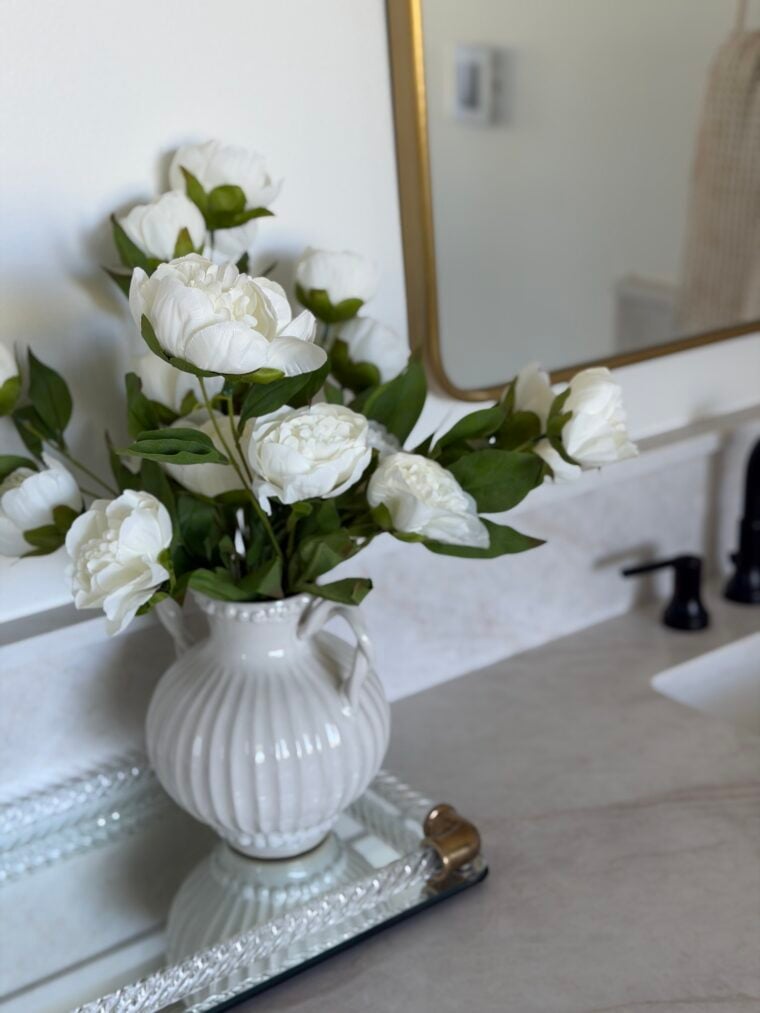 05.08.26 white peonies