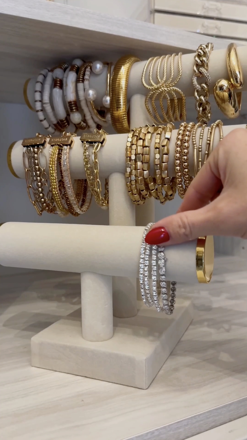 3-tiered jewelry organizer