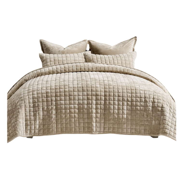 beige quilt