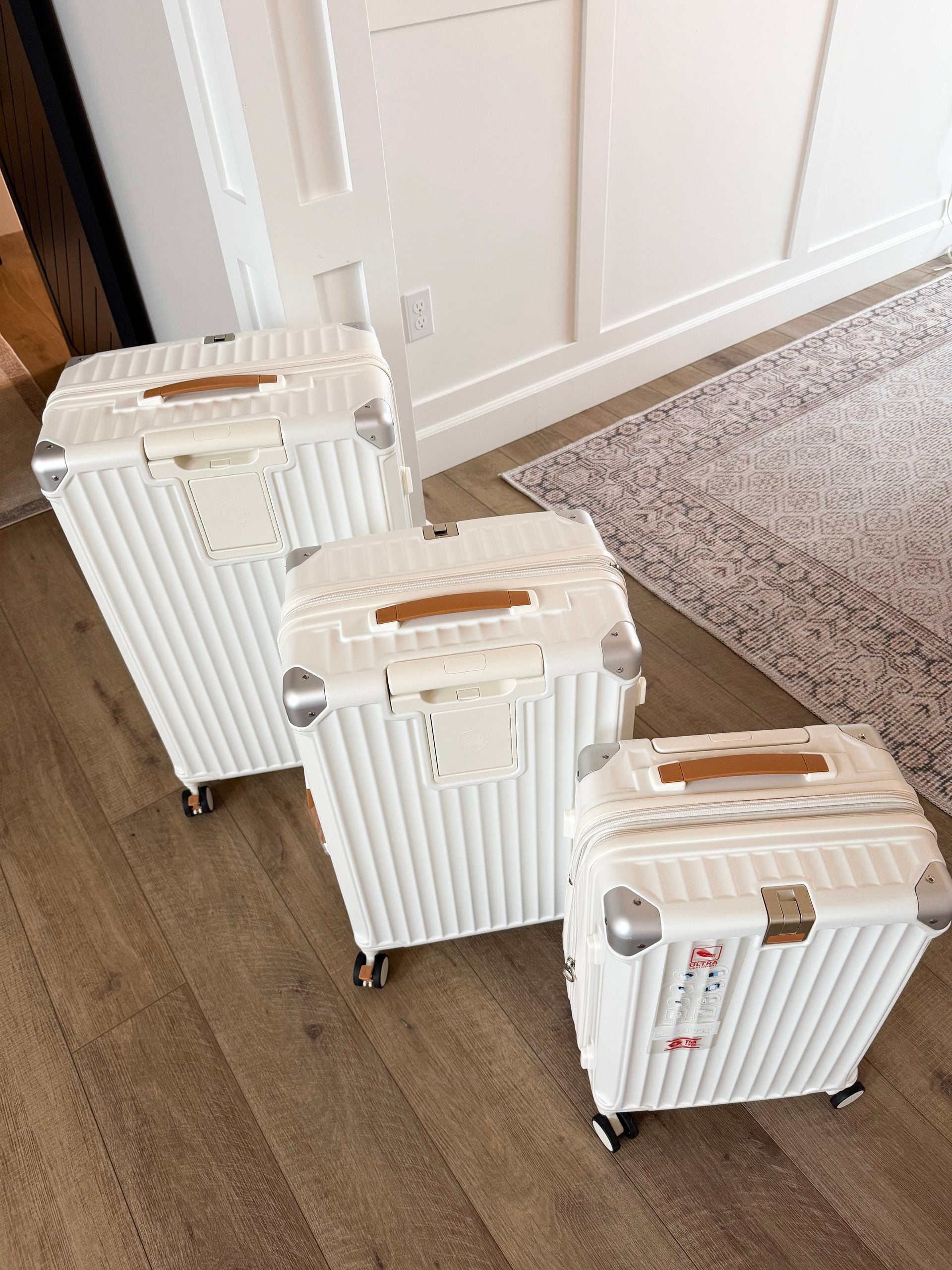 luggage set